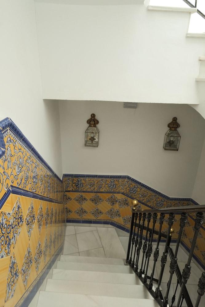 Hotel Londres Seville Exterior photo